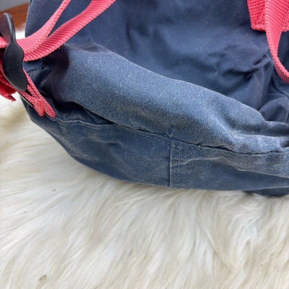 Fjallraven Kånken Blue and Pink Backpack - Picture 8 of 11